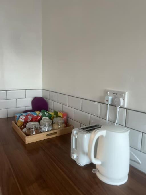 Home In Basildon, Essex 외부 사진