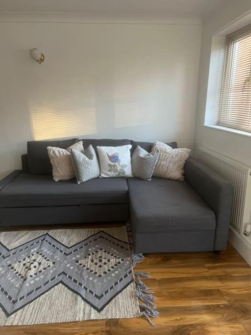 Home In Basildon, Essex 외부 사진